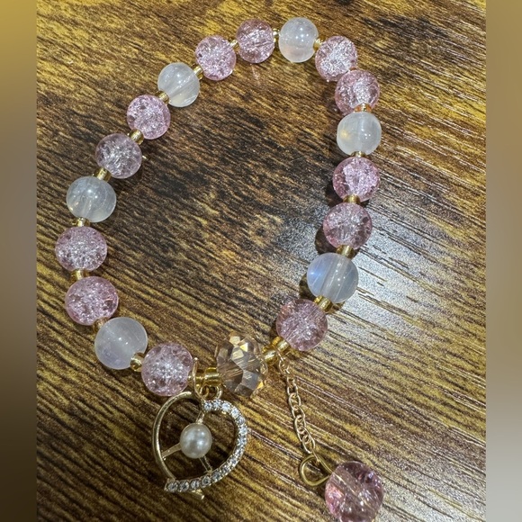 Jewelry - 🩶Elegant Pink and Gold Beaded Bracelet